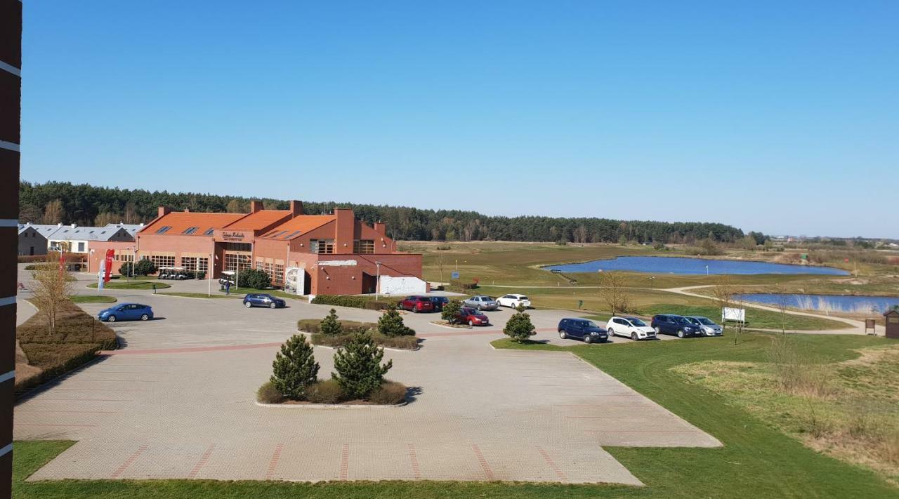 Apartgolf Sobienie Krolewskie Apartment *